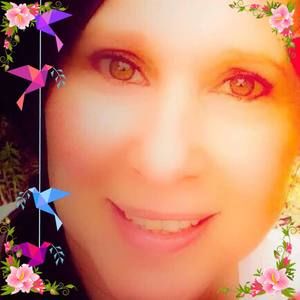 Meet your Posher, Linda